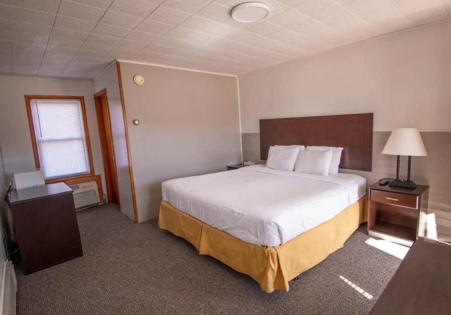 The Superior Motel Мунизинг Экстерьер фото
